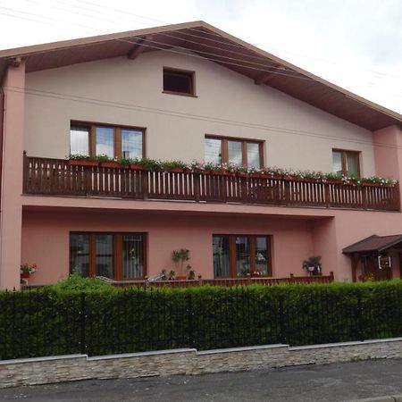 Gaestehaus Eva Apartment Nová Lesná Екстериор снимка